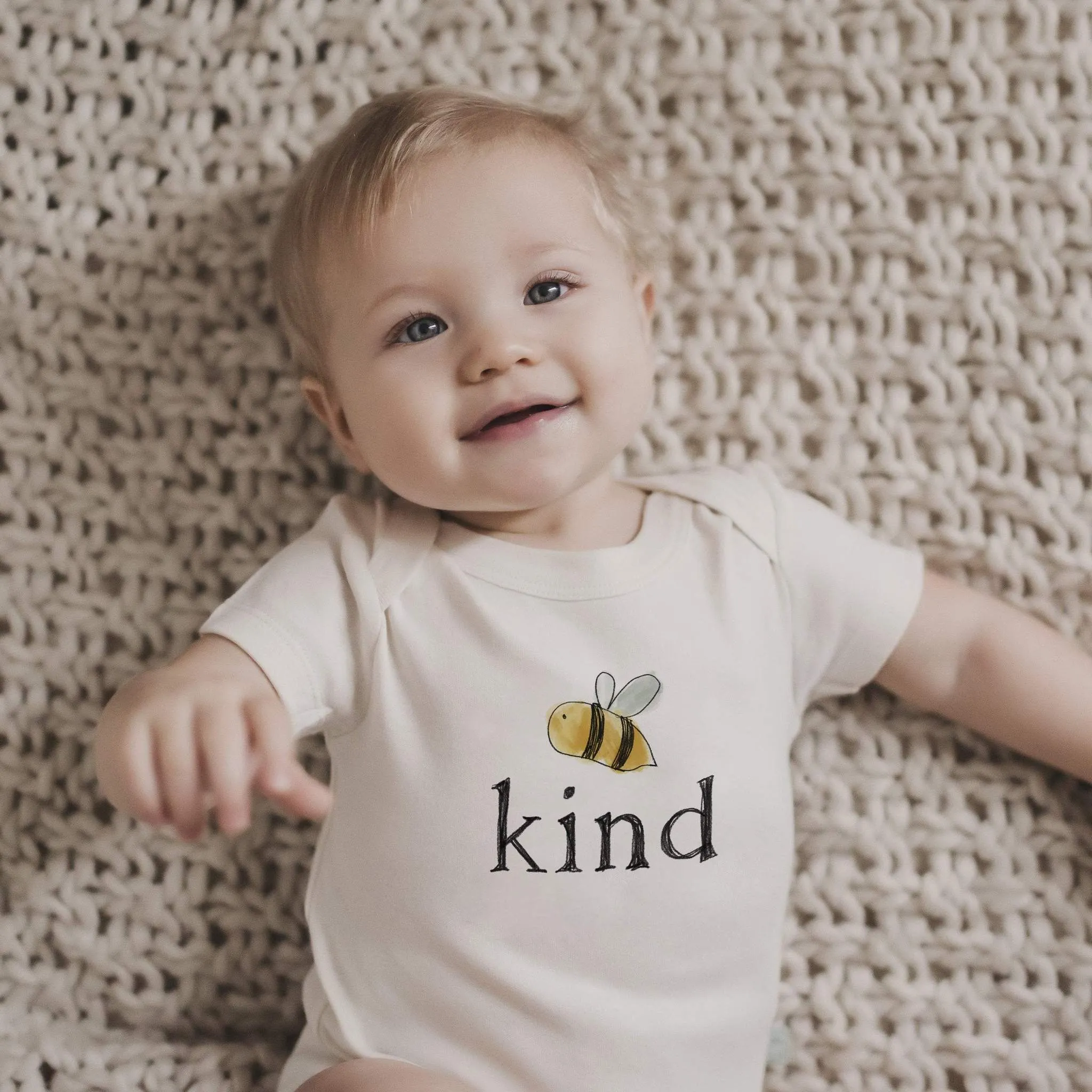 Finn   Emma - Bee Kind Graphic Bodysuit