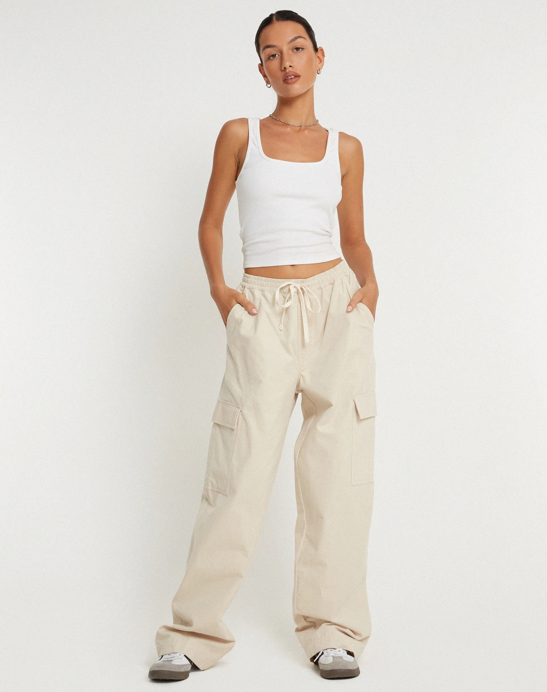 Geona Wide Leg Cargo Trouser in Ecru