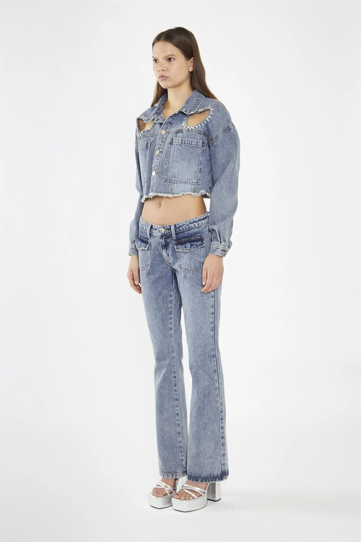 Heavy-Vintage Wash Heart Cut-Out Crop-Jacket