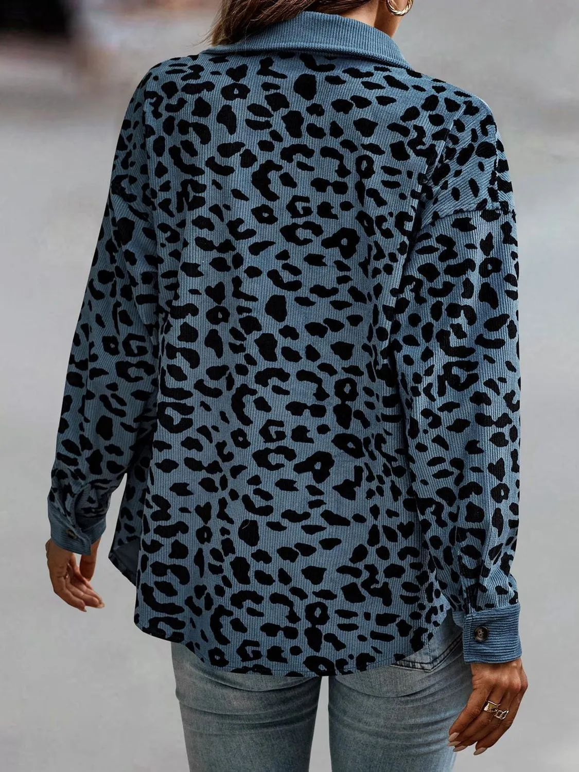 Lady's Leopard Print Buttoned Jacket