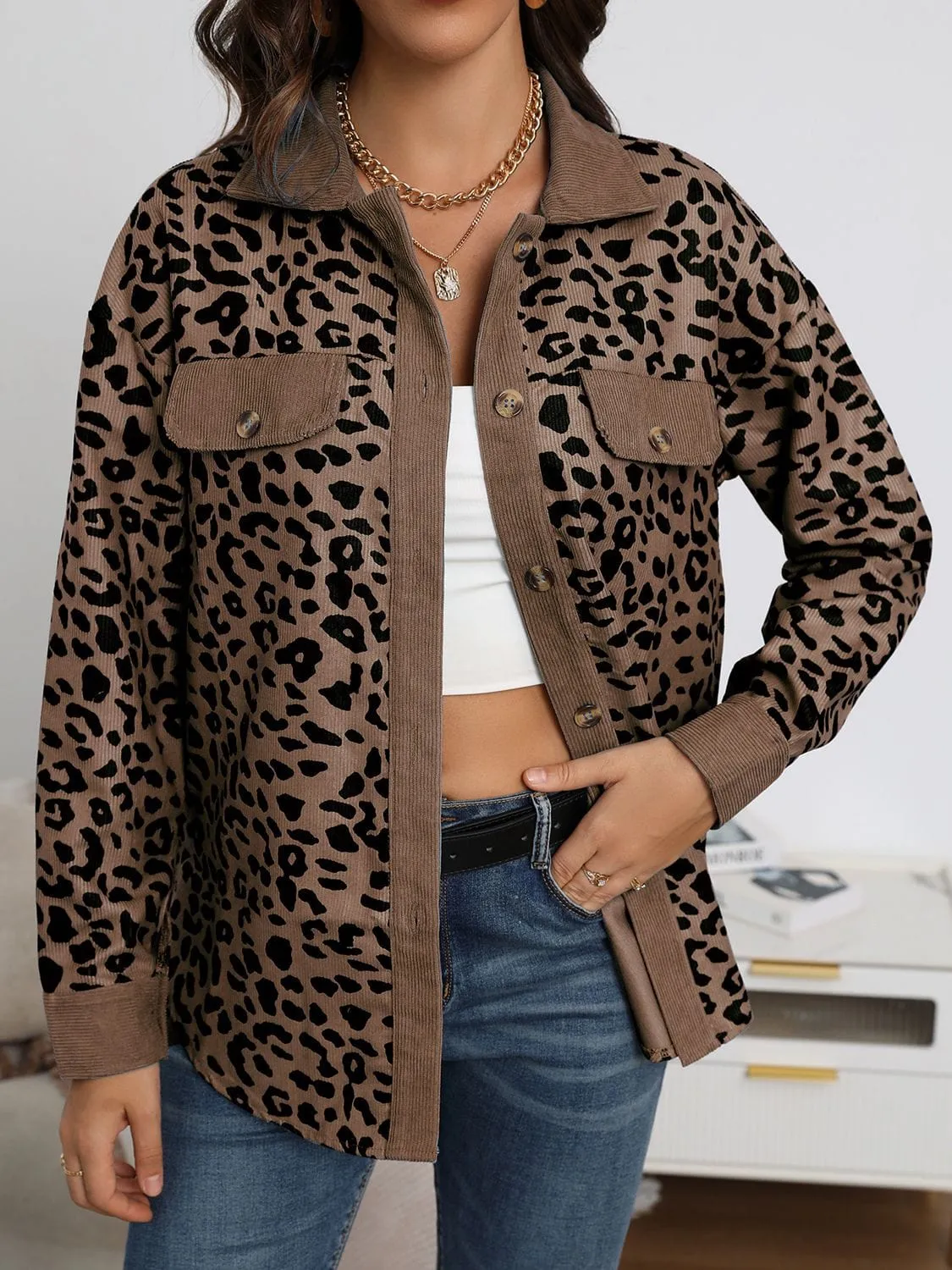 Lady's Leopard Print Buttoned Jacket