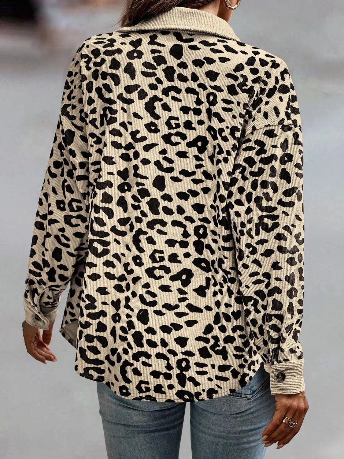 Lady's Leopard Print Buttoned Jacket