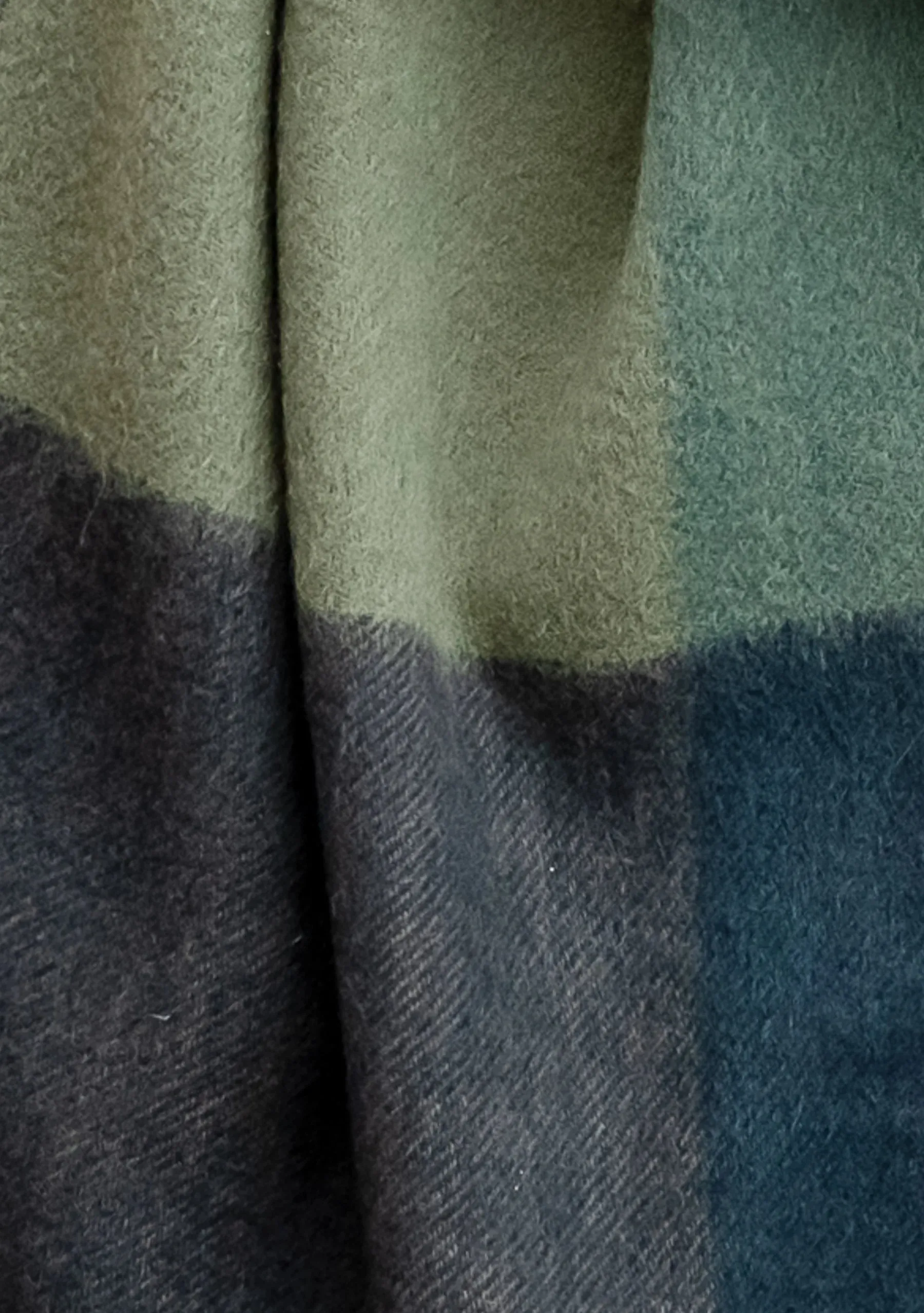 Lambswool Oversized Scarf - Green Edge Check