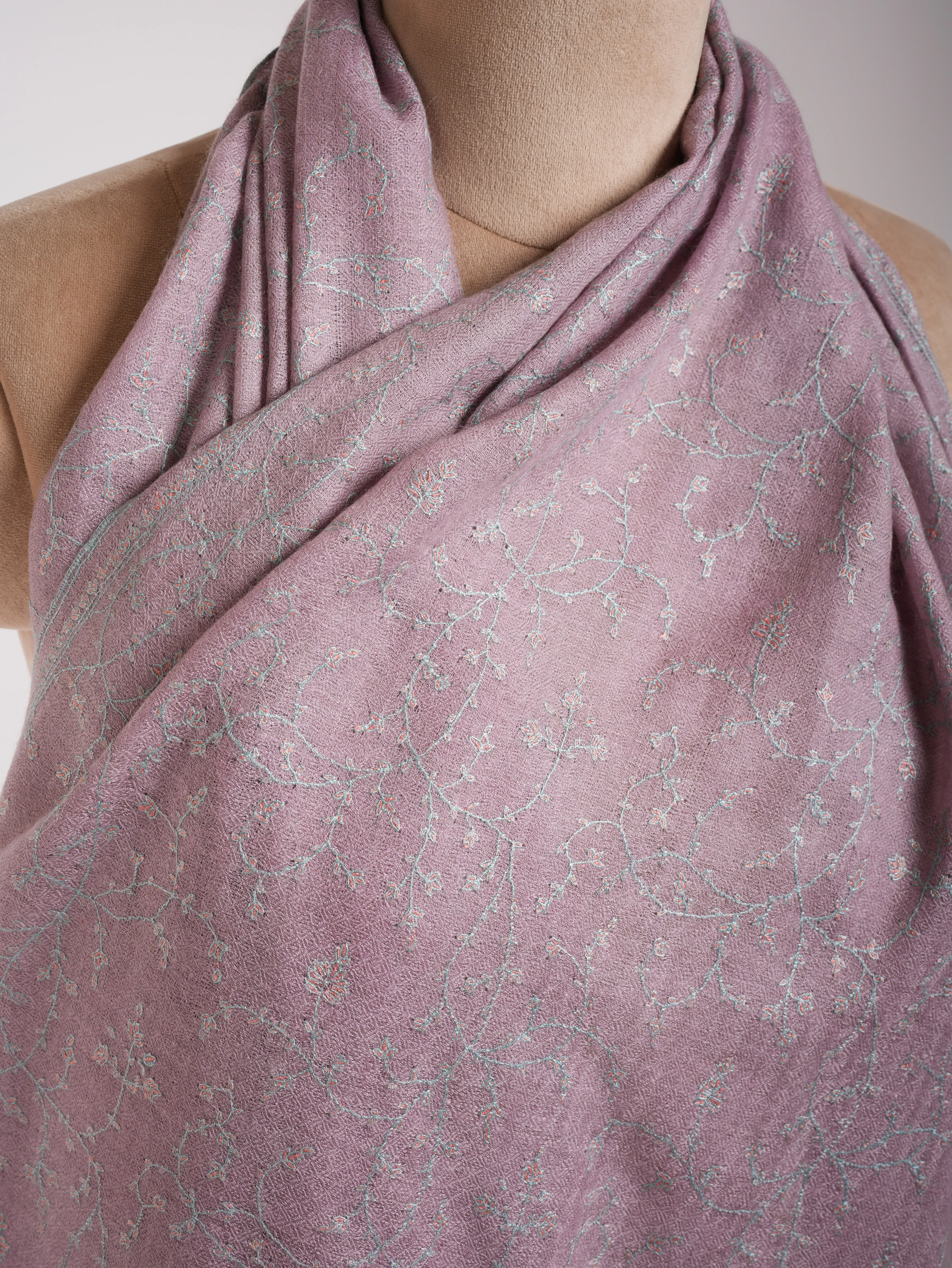 Lavender Color Sozni Embroidered Cashmere Pashmina Scarf