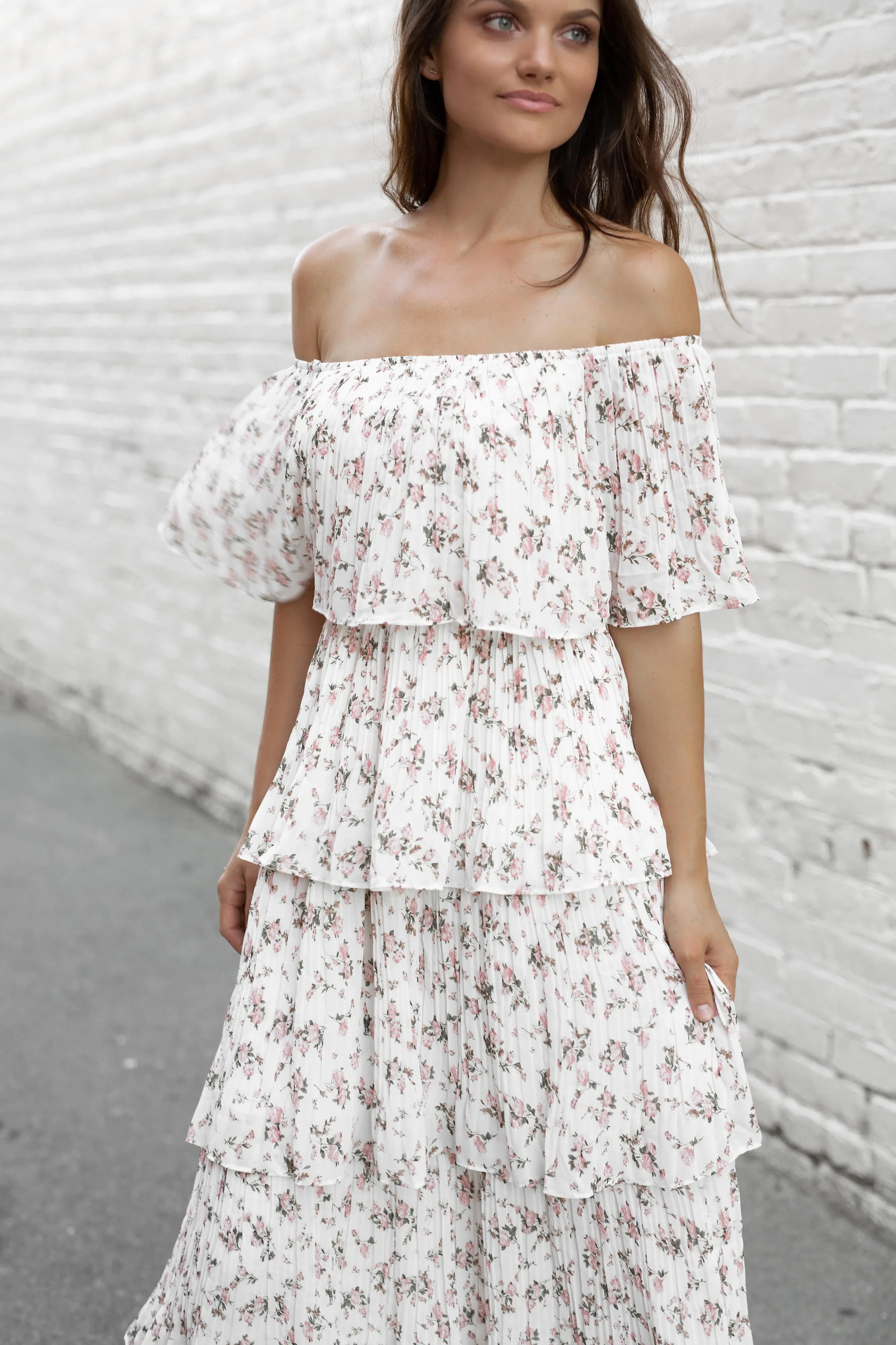 Magnolia floral pleated maxi