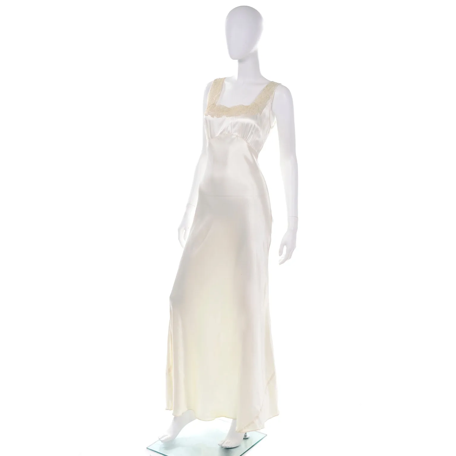 ON HOLD // 1930s Helen Lobel Hollywood Glamour Vintage Slipper Satin Nightgown