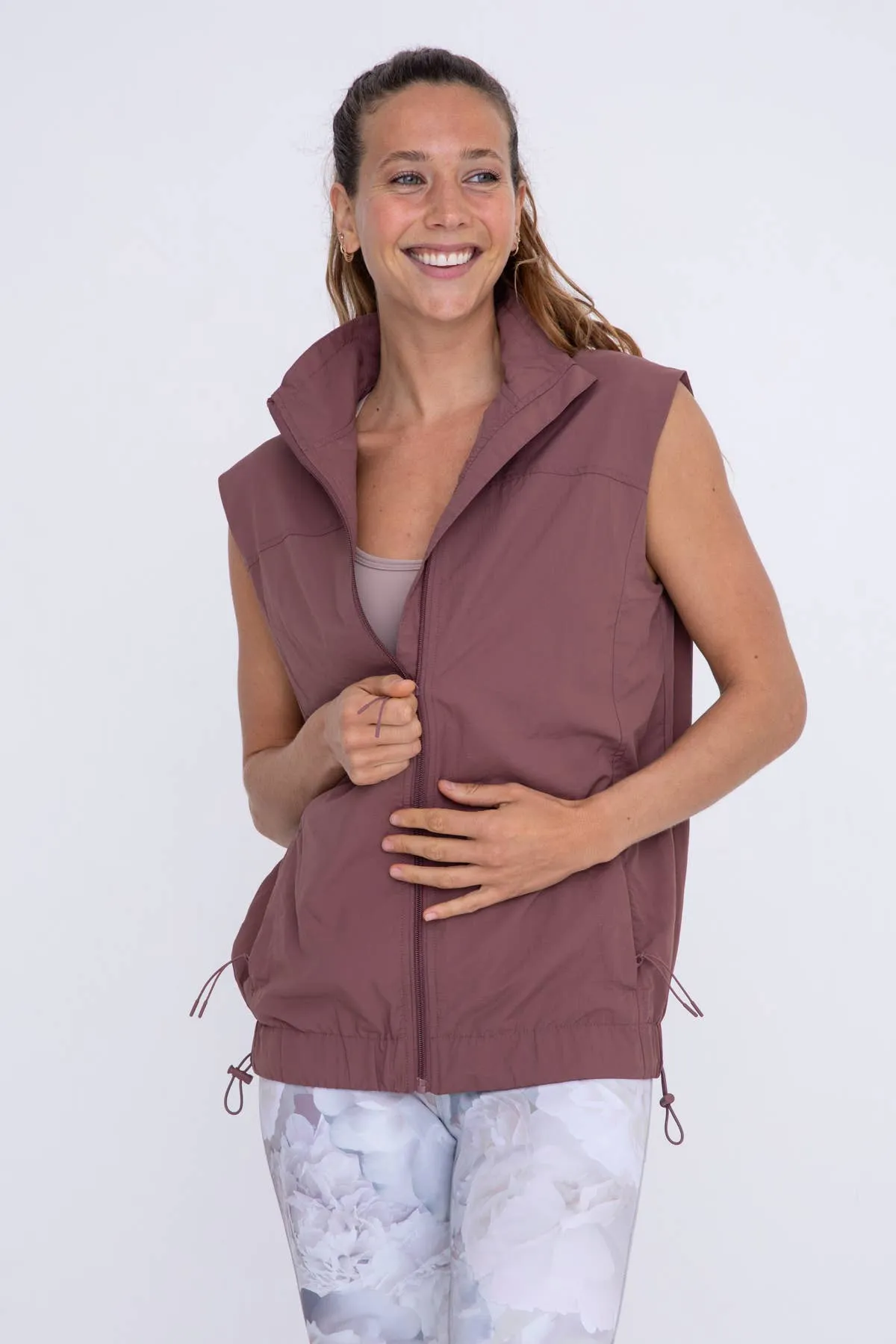 Oversized Bungee Active Vest jACKET