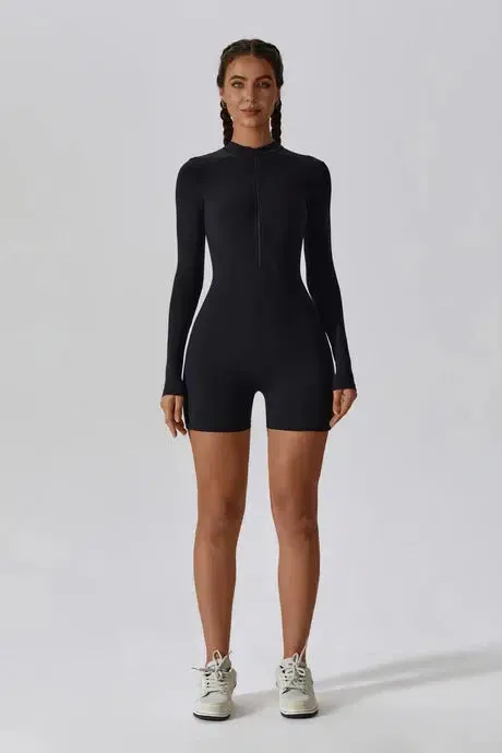 Tahlia – Collar half-zip – Modern activewear romper