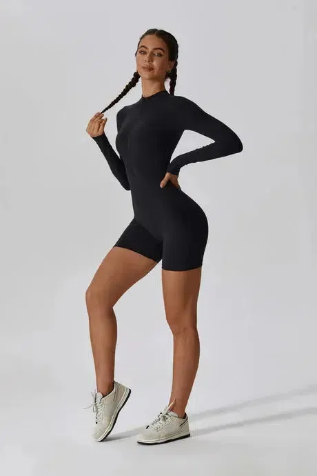 Tahlia – Collar half-zip – Modern activewear romper