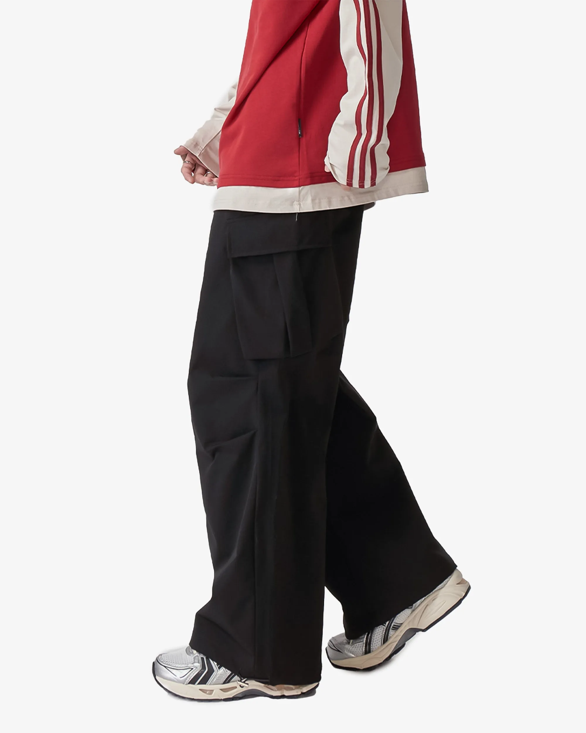 Wide Cargo Pants With Drawstrings